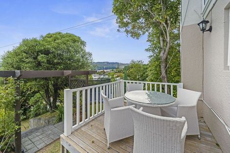 Photo of property in 7 Saint Johns Terrace, Tawa, Wellington, 5028