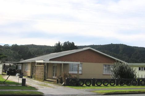 Photo of property in 16 State Highway 1, Kawakawa, Moerewa, 0210
