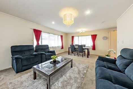 Photo of property in 113 Kindergarten Drive, Conifer Grove, Takanini, 2112