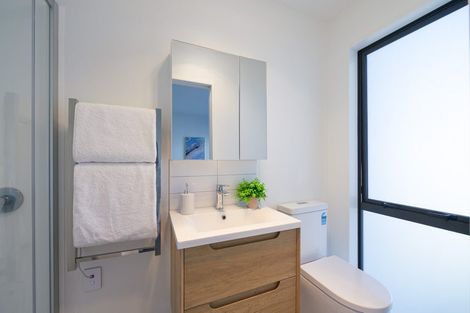 Photo of property in 15 Falcon Crescent, Hobsonville, Auckland, 0618