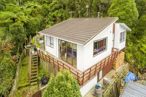Photo of property in 105b Kamahi Street, Stokes Valley, Lower Hutt, 5019