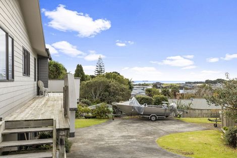 Photo of property in 8a Walmer Grove, Bell Block, New Plymouth, 4312