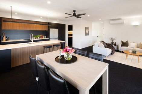 Photo of property in 5 Ada Close, Cambridge, 3434