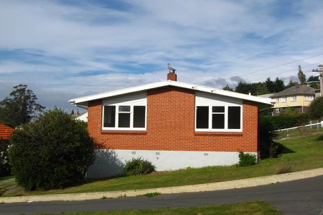 Photo of property in 205 Brockville Road, Brockville, Dunedin, 9011