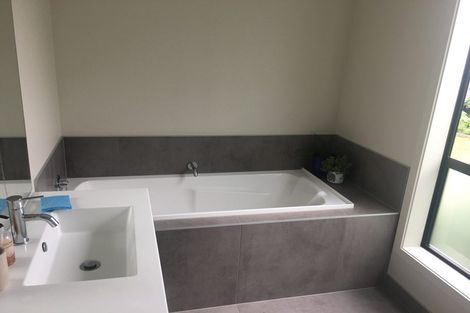 Photo of property in 7 Peterley Road, Lower Shotover, Queenstown, 9304