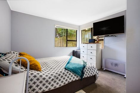 Photo of property in 77 Eskdale Road, Papakowhai, Porirua, 5024