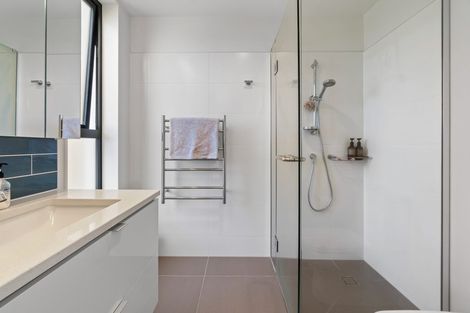 Photo of property in 27 Isitt Road, Hobsonville, Auckland, 0616