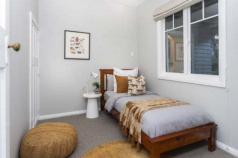 Photo of property in 97 Hackthorne Road, Cashmere, Christchurch, 8022