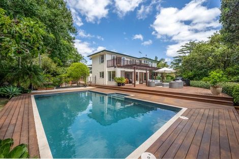 Photo of property in 188 Mellons Bay Road, Mellons Bay, Auckland, 2014