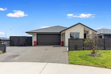 Photo of property in 38 Kuru Place, Papamoa, 3118