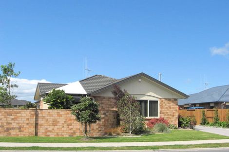 Photo of property in 79 Tuihana Drive, Papamoa Beach, Papamoa, 3118