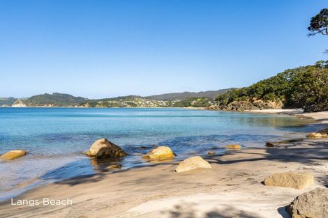 Photo of property in 102 The Ridge, Langs Beach, Waipu, 0582