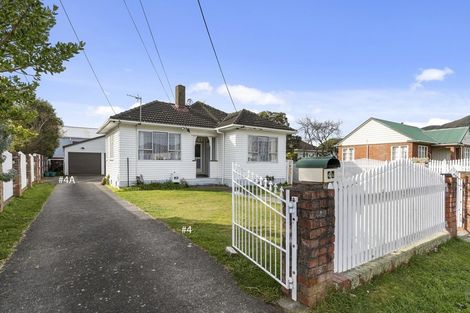 Photo of property in 4 Tirangi Road, Moera, Lower Hutt, 5010
