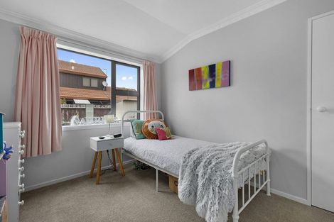 Photo of property in 8 Cooper Place, Chedworth, Hamilton, 3210