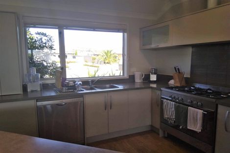 Photo of property in 19 Karoola Place, Havelock North, 4130