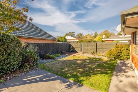 Photo of property in 8 Elvira Court, Bishopdale, Christchurch, 8053