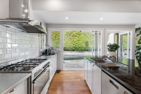 Photo of property in 80 Sarsfield Street, Herne Bay, Auckland, 1011