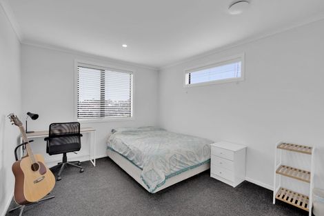 Photo of property in 20 Te Tiireke Drive, Glenview, Hamilton, 3206