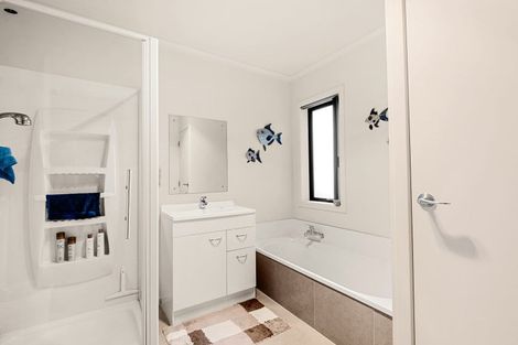 Photo of property in 7e Corokia Street, Bell Block, New Plymouth, 4312