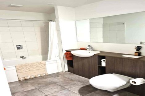 Photo of property in 301/31 Davis Crescent, Newmarket, Auckland, 1023