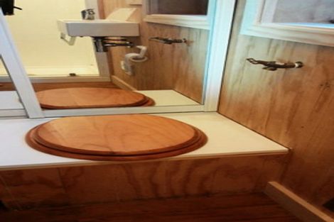 Photo of property in 94 Tannadyce Street, Strathmore Park, Wellington, 6022