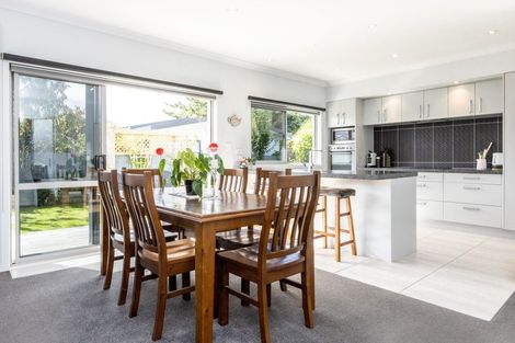 Photo of property in 28a King Street, Taradale, Napier, 4112