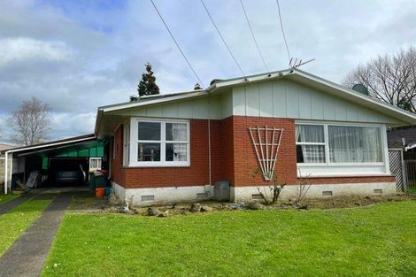 Photo of property in 33 Regent Street, Silverdale, Hamilton, 3216