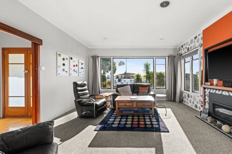 Photo of property in 236 Kennedy Road, Onekawa, Napier, 4110