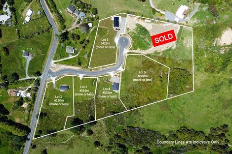 Photo of property in 6 Protea Lane, Kaiwaka, 0573