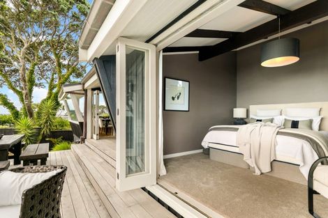 Photo of property in 66a Cliff Road, Torbay, Auckland, 0630