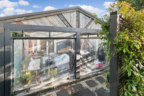 Photo of property in 6 Primrose Street, Raglan, 3225