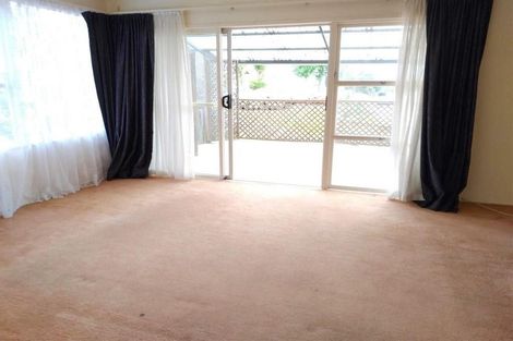 Photo of property in 117a Kia Ora Road, Beach Haven, Auckland, 0626