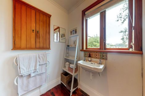 Photo of property in 16 Stafford Street, Mount Victoria, Wellington, 6011