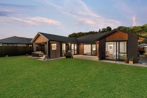 Photo of property in 68 Pakanga Grove, Pyes Pa, Tauranga, 3112