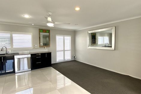 Photo of property in 5/50 May Street, Mount Maunganui, 3116