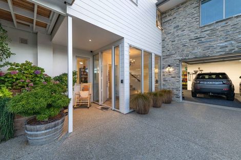 Photo of property in 11 Barclay Place, Wanaka, 9305