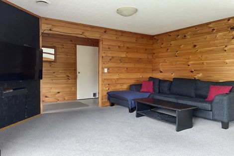 Photo of property in 9 Carlow Grove, Birchville, Upper Hutt, 5018