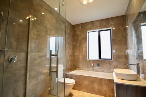 Photo of property in 8 Blewitt Court, Swanson, Auckland, 0614