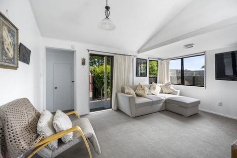 Photo of property in 205a Pattison Road, Akina, Hastings, 4122