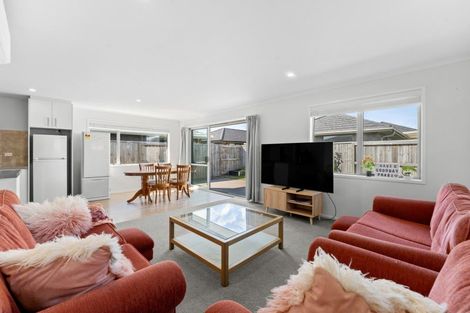 Photo of property in 7 Fontana Street, Papamoa, 3118