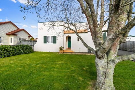 Photo of property in 15 Bell Street, Hamilton East, Hamilton, 3216