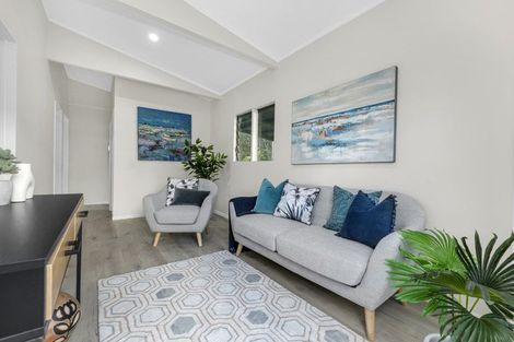 Photo of property in 3 Mountfort Street, Manurewa, Auckland, 2102