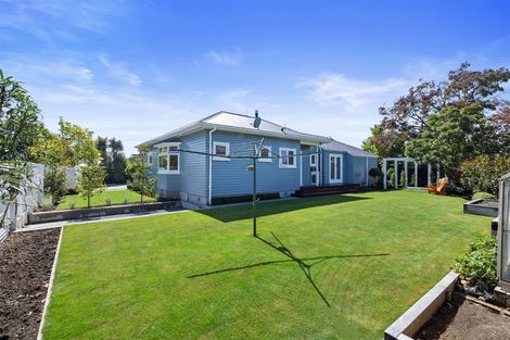 Photo of property in 4 Saint James Avenue, Papanui, Christchurch, 8053