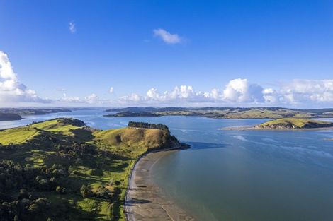 Photo of property in 164 Beatson Road, Whakapirau, 0583