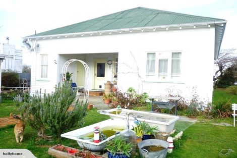 Photo of property in 30 Rhodes Street, Waimate, 7924