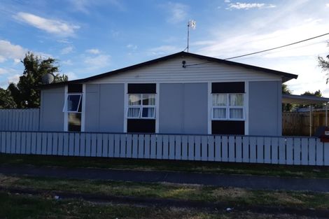 Photo of property in 56 Brooklyn Road, Carterton, 5713