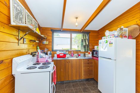 Photo of property in 2 Burmah Street, Aramoho, Whanganui, 4500