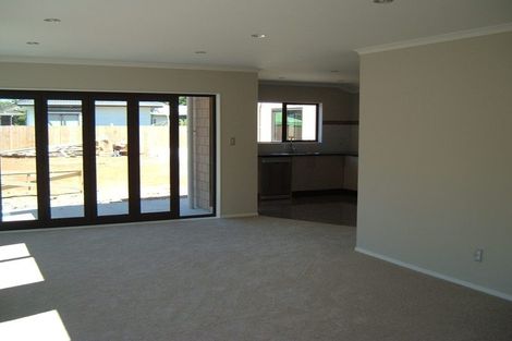 Photo of property in 813 Te Atatu Road, Te Atatu Peninsula, Auckland, 0610