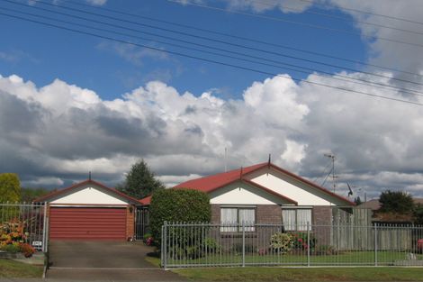 Photo of property in 41 Basley Road, Owhata, Rotorua, 3010