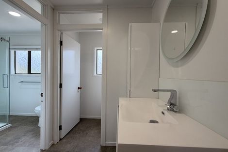 Photo of property in 2 Fallow Street, Browns Bay, Auckland, 0630